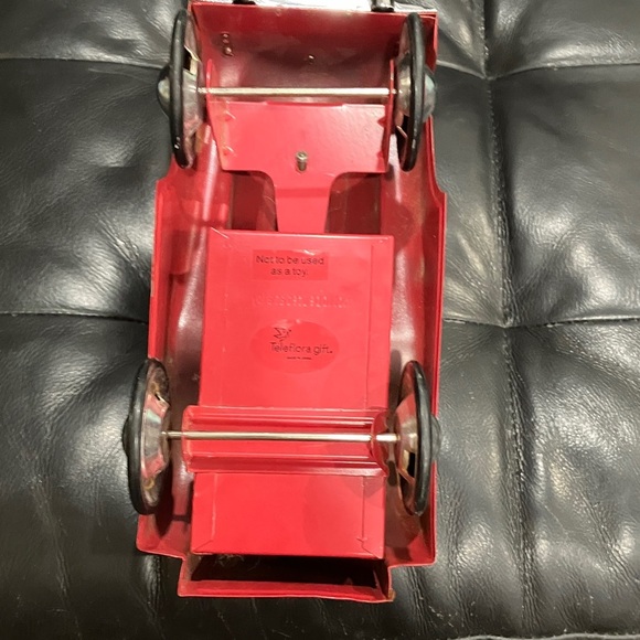 The Chief Fire Dept. Decorative vintage style fire truck - Picture 11 of 16